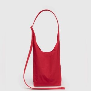 Baggu Small Nylon Sling Bag - Candy Apple